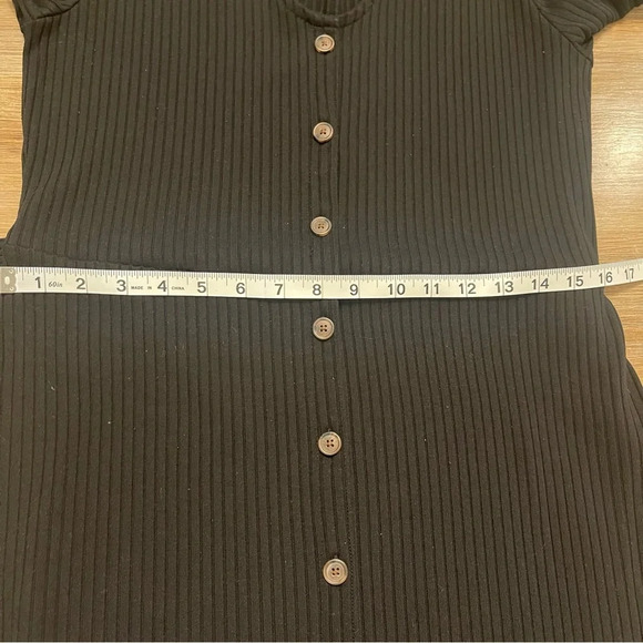 Old Navy Women’s Ribbed Knit Button Front Belted Midi Dress Size Large - Picture 6 of 8